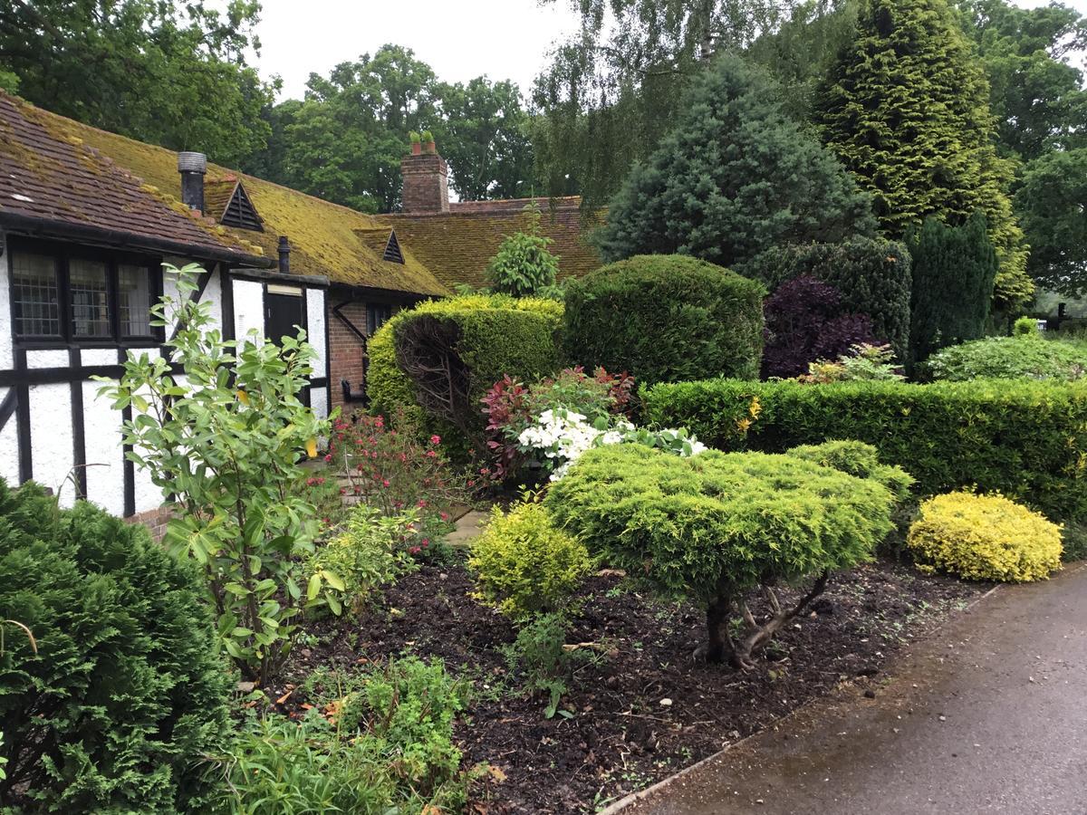 Hever Hotel Edenbridge Exterior photo